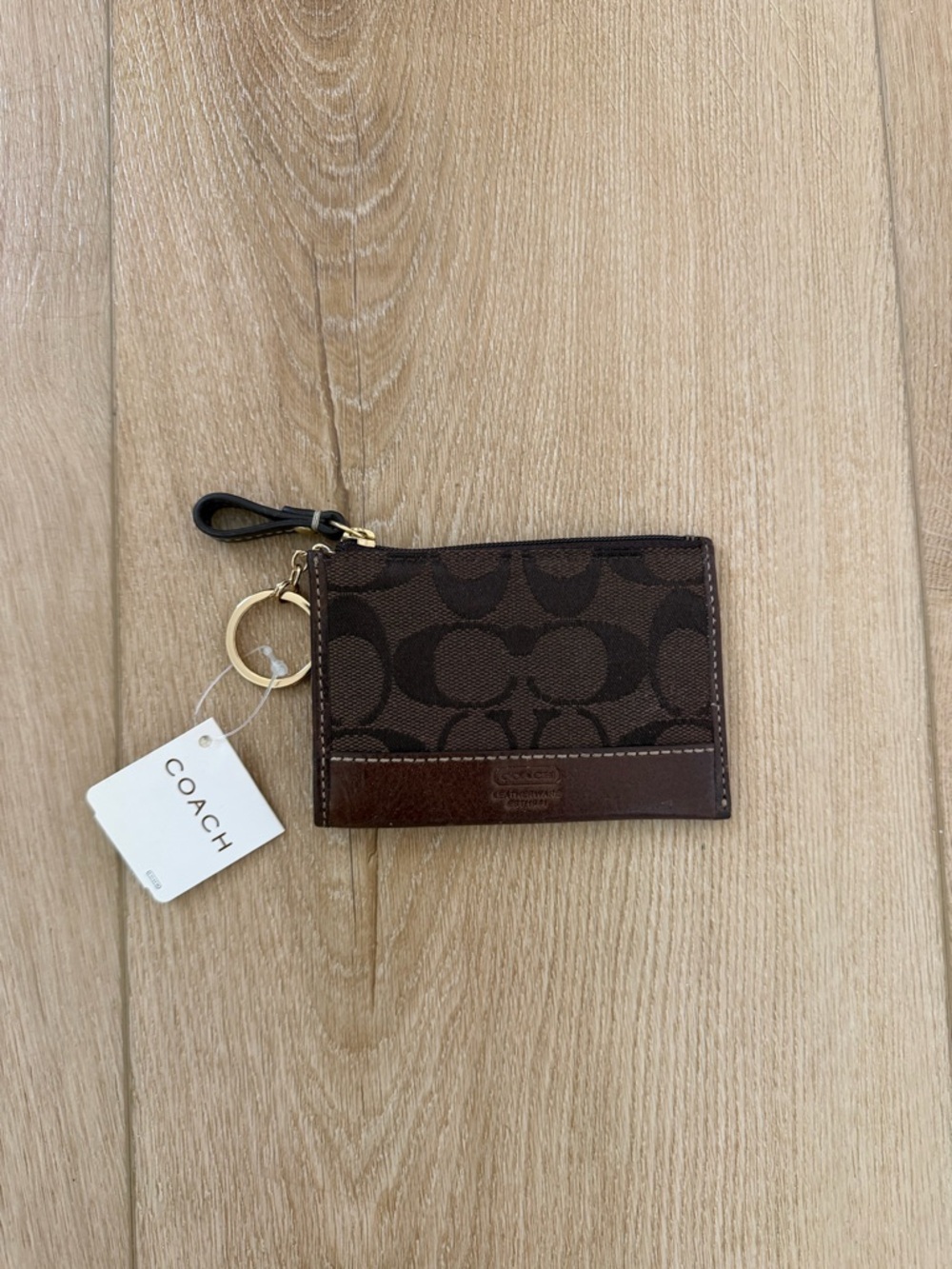 New Vintage Coach Coin Key Chain Wallet.